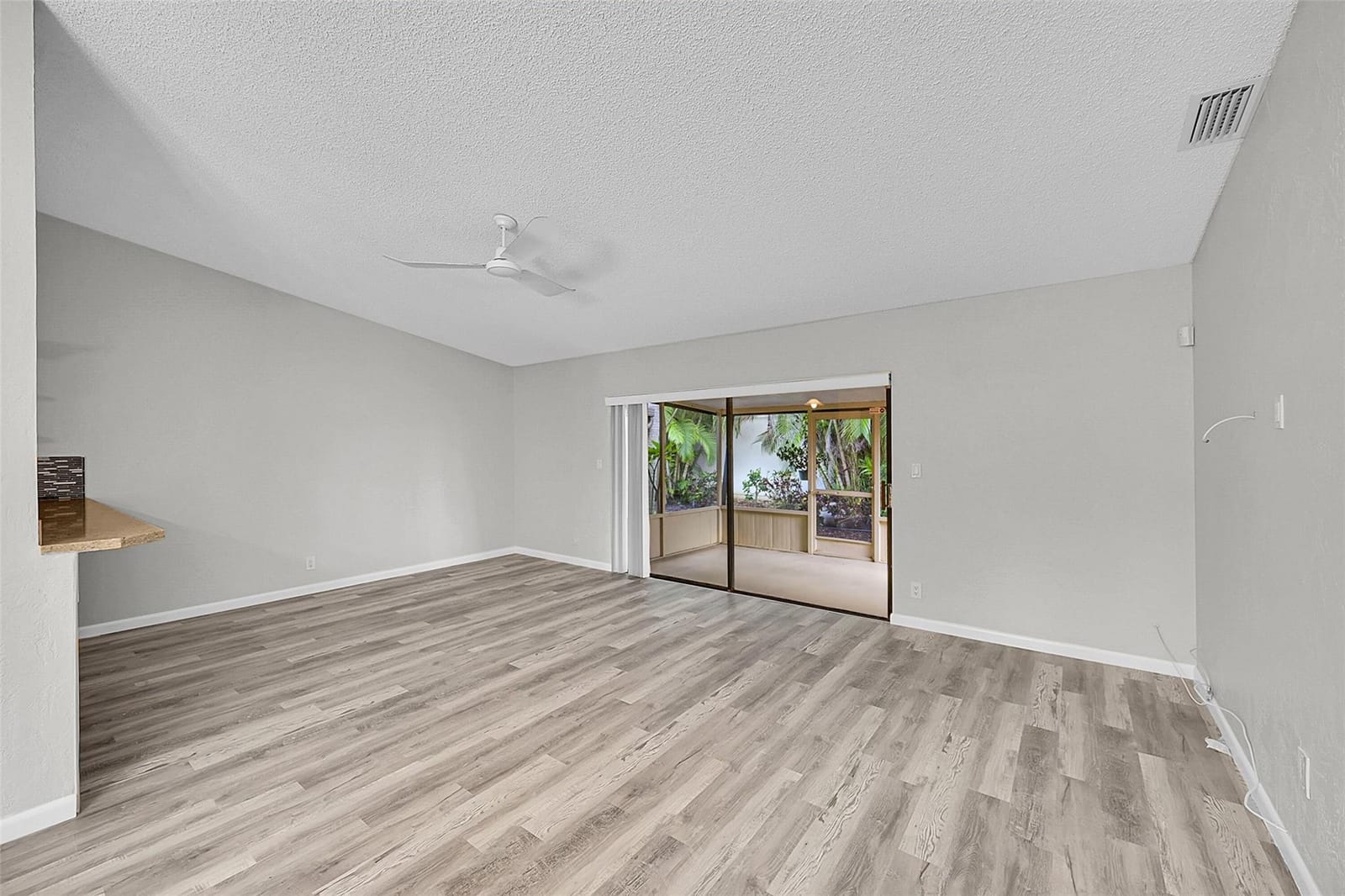 8 Camden Lane, Boynton Beach, FL 33426 photo 23
