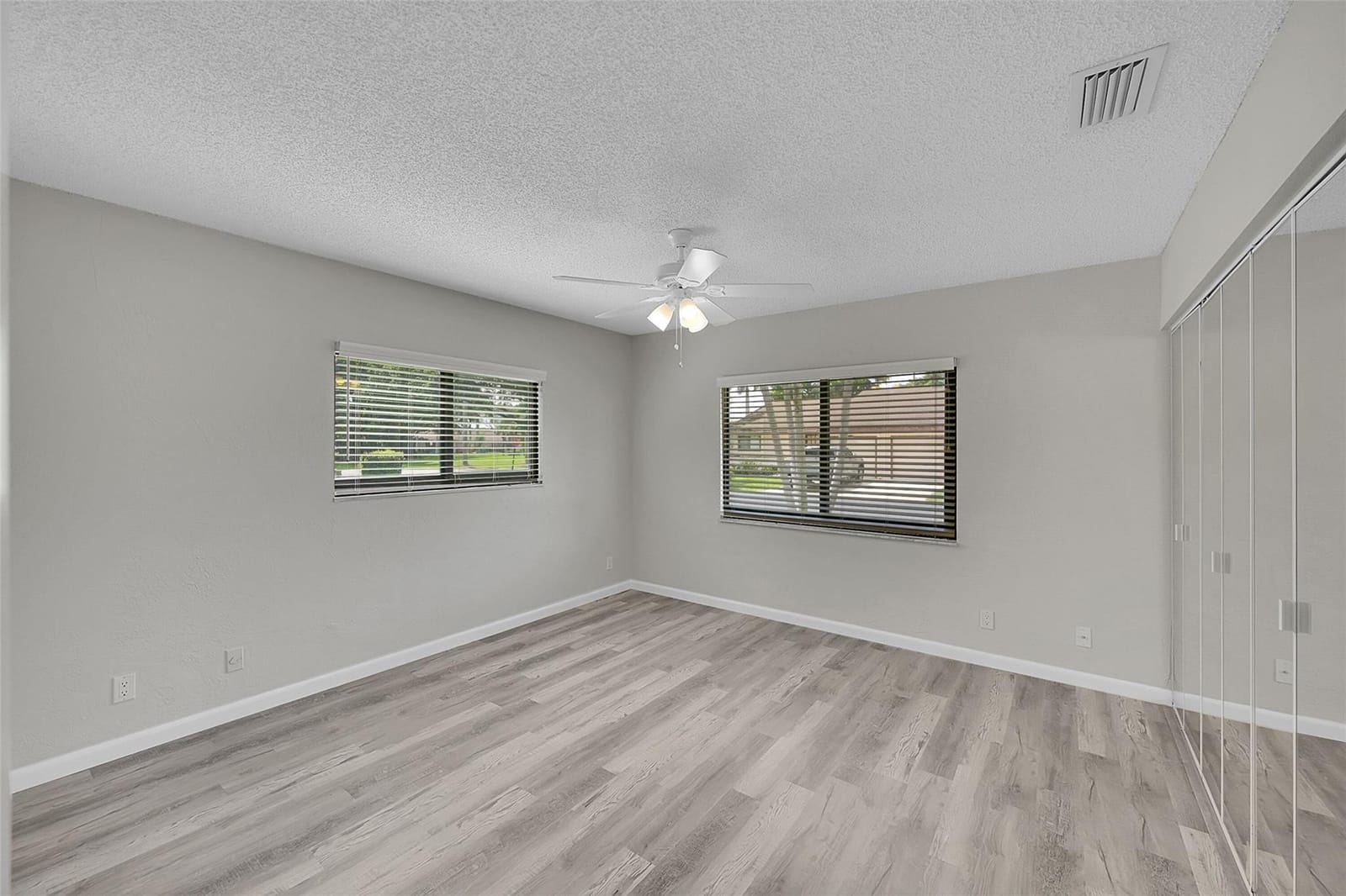 8 Camden Lane, Boynton Beach, FL 33426 photo 25