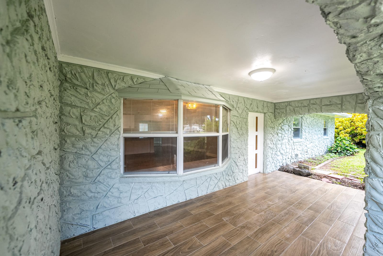 6506 Flora Way — photo 8