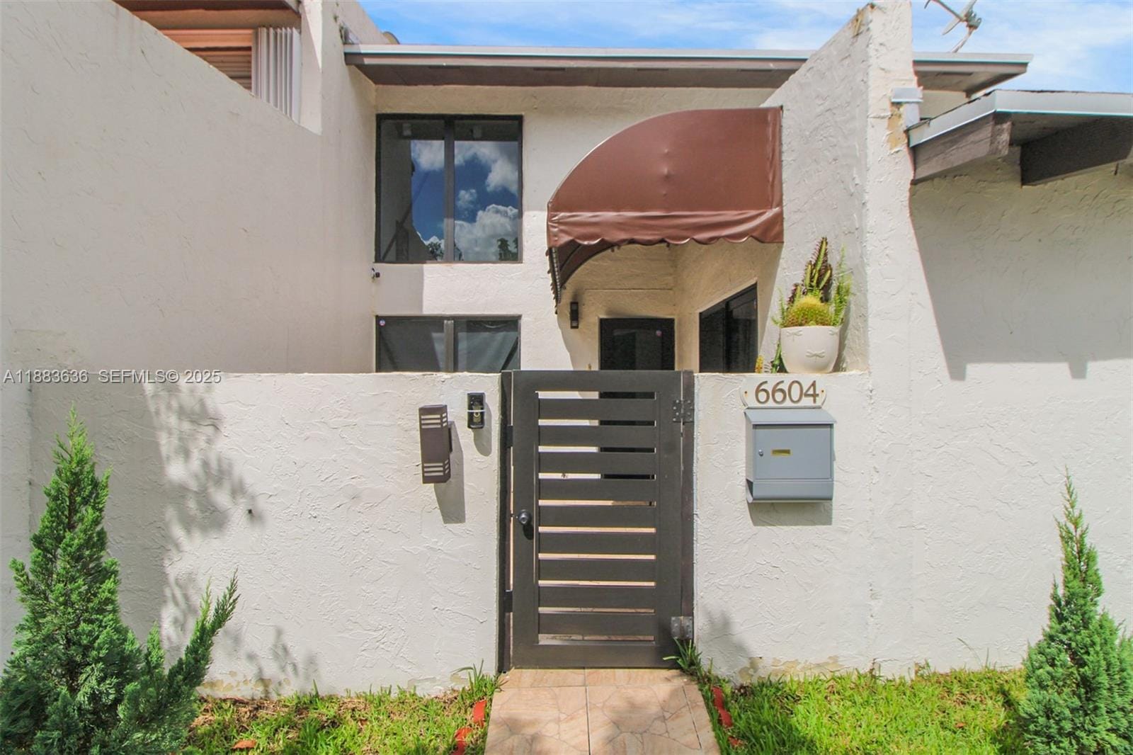 6604 SW 113th Avenue, Miami, FL 33173