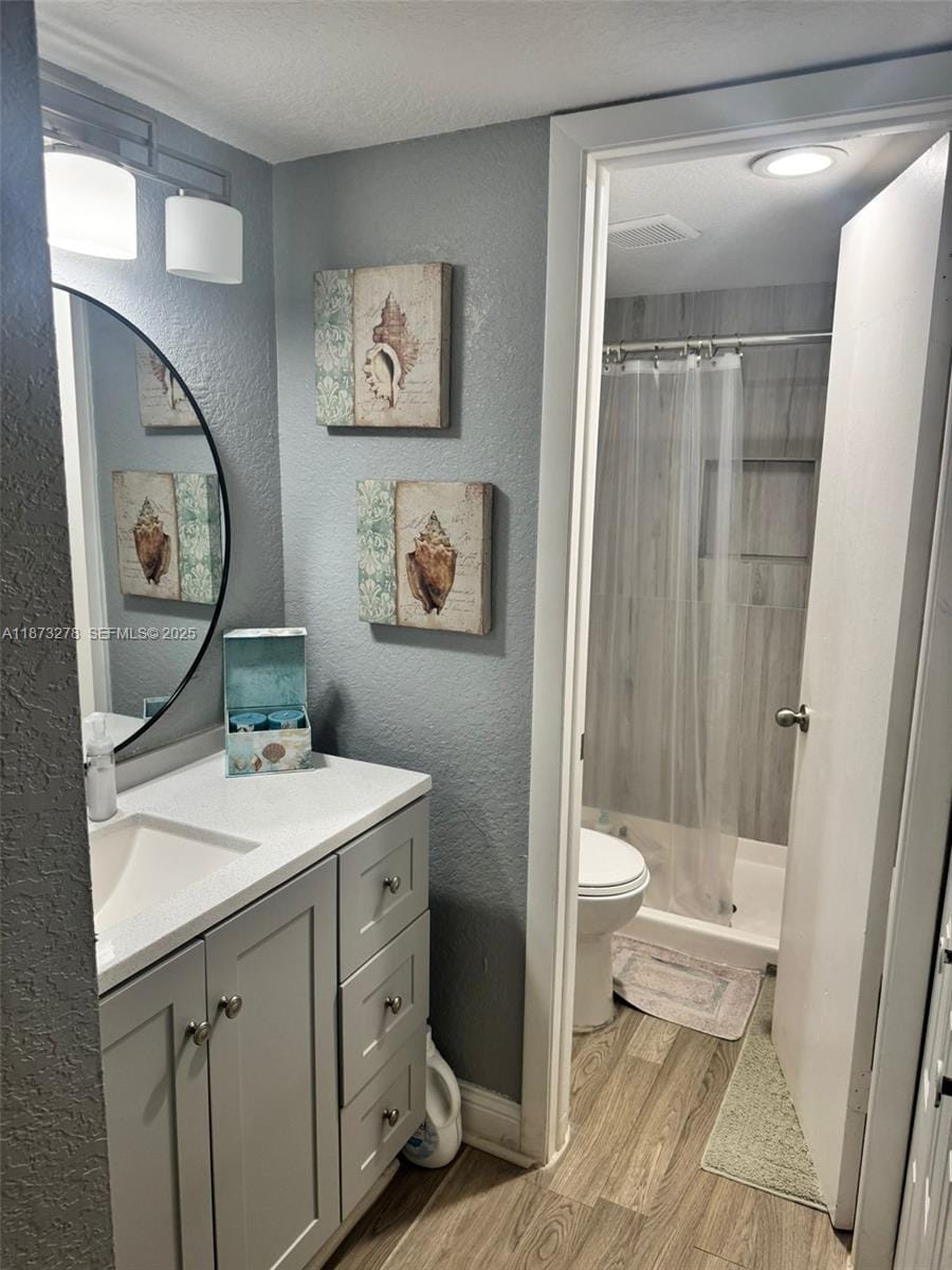 10332 Sunrise Lakes Boulevard 106, Sunrise, FL 33322 photo 15