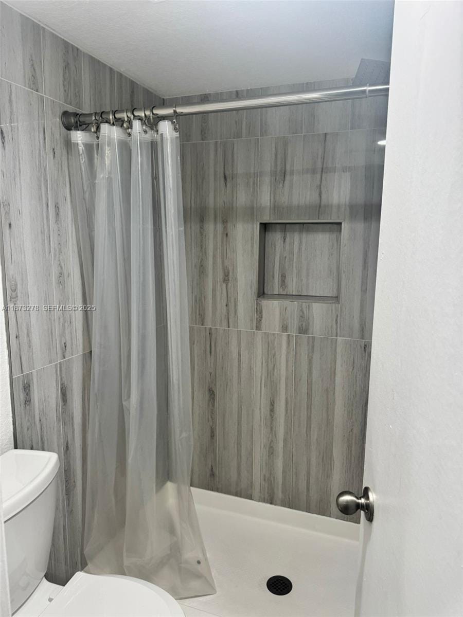 10332 Sunrise Lakes Boulevard 106, Sunrise, FL 33322 photo 16