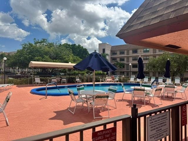 10332 Sunrise Lakes Boulevard 106, Sunrise, FL 33322 photo 28
