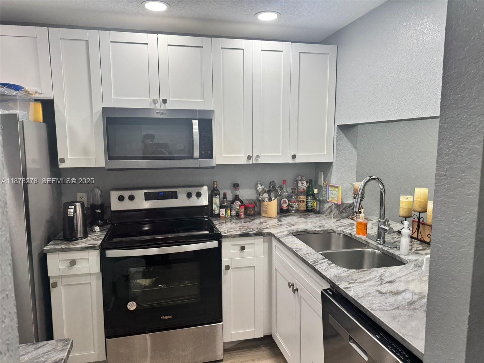 10332 Sunrise Lakes Boulevard 106 — photo 5