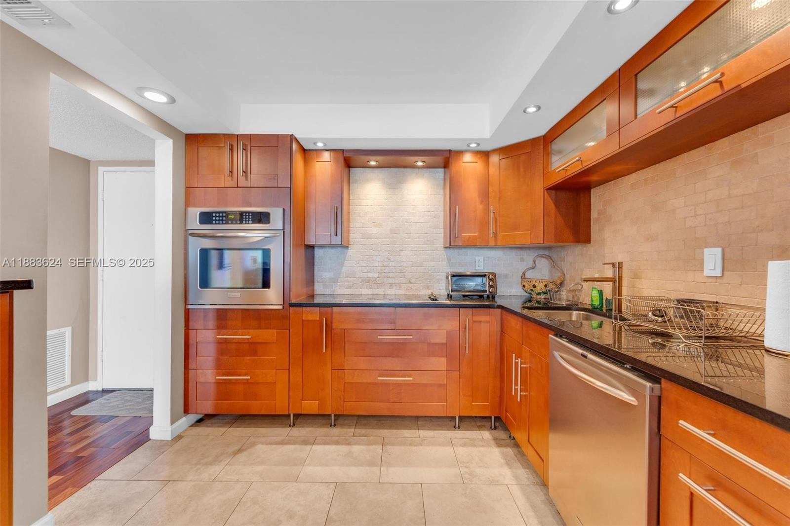 18021 Biscayne Boulevard 1503, Aventura, FL 33160 photo 12