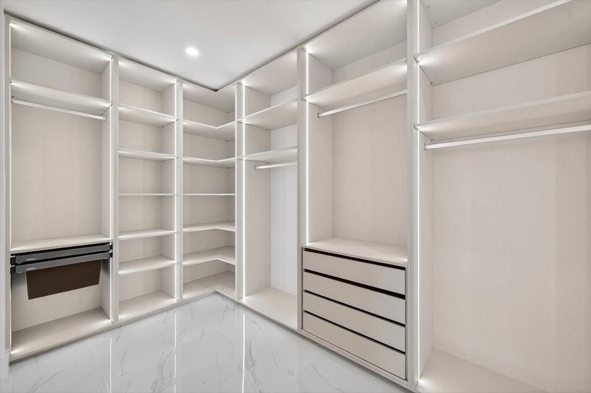 700 NE 24th Street 4802, Miami, FL 33137 photo 2