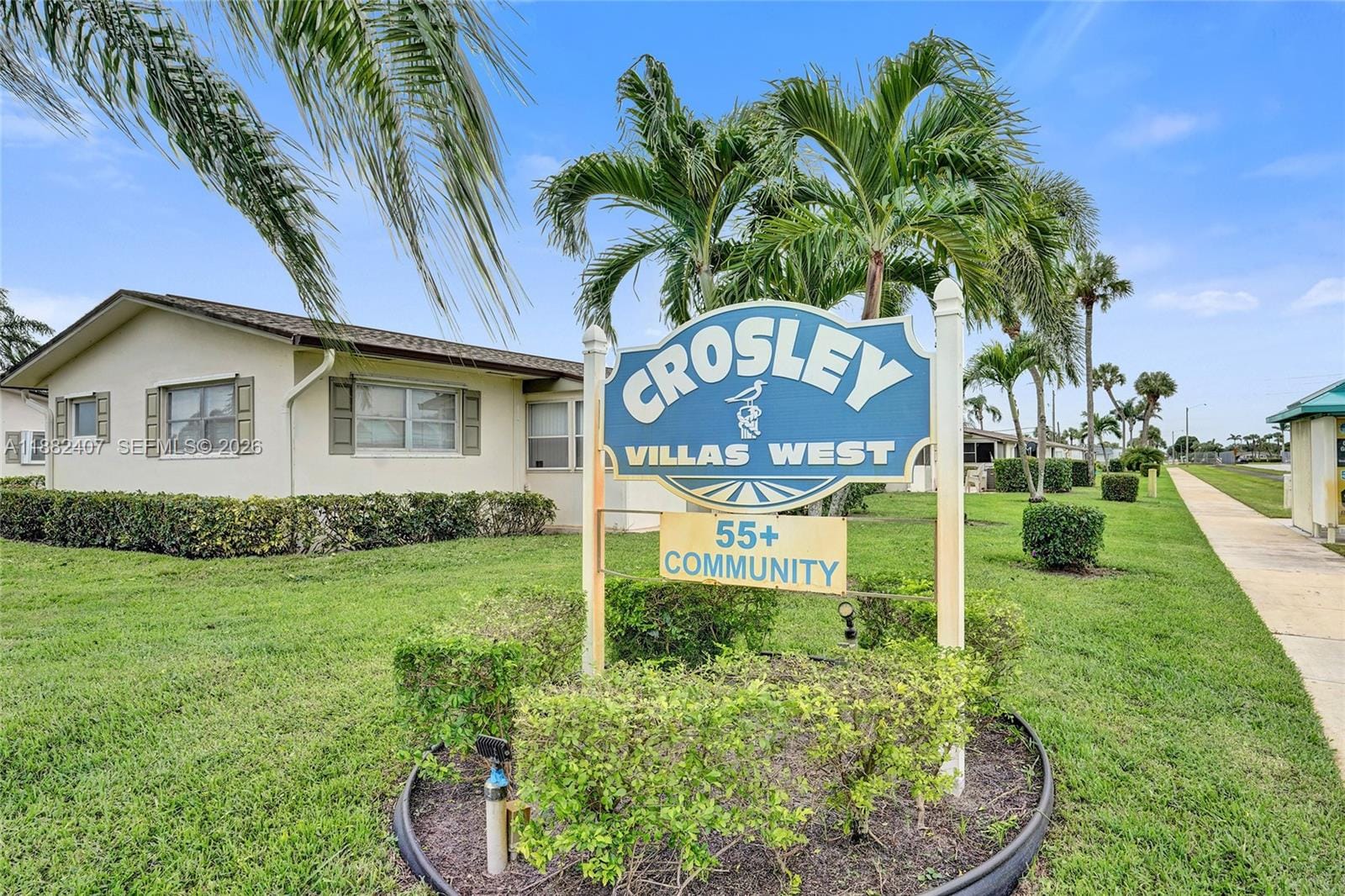 2921 W Crosley Dr W E E, West Palm Beach, FL 33415 photo 2