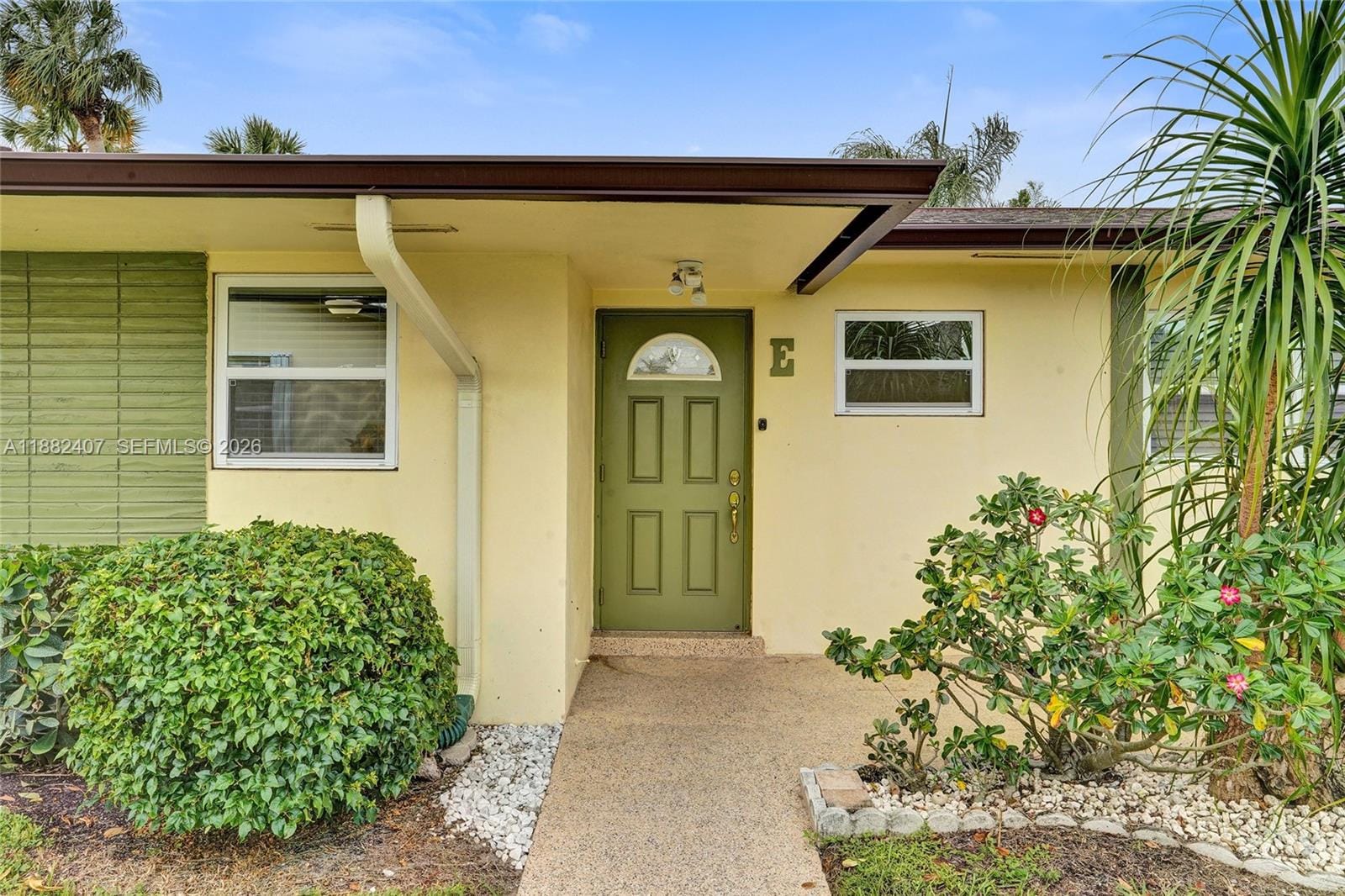2921 W Crosley Dr W E E, West Palm Beach, FL 33415 photo 5