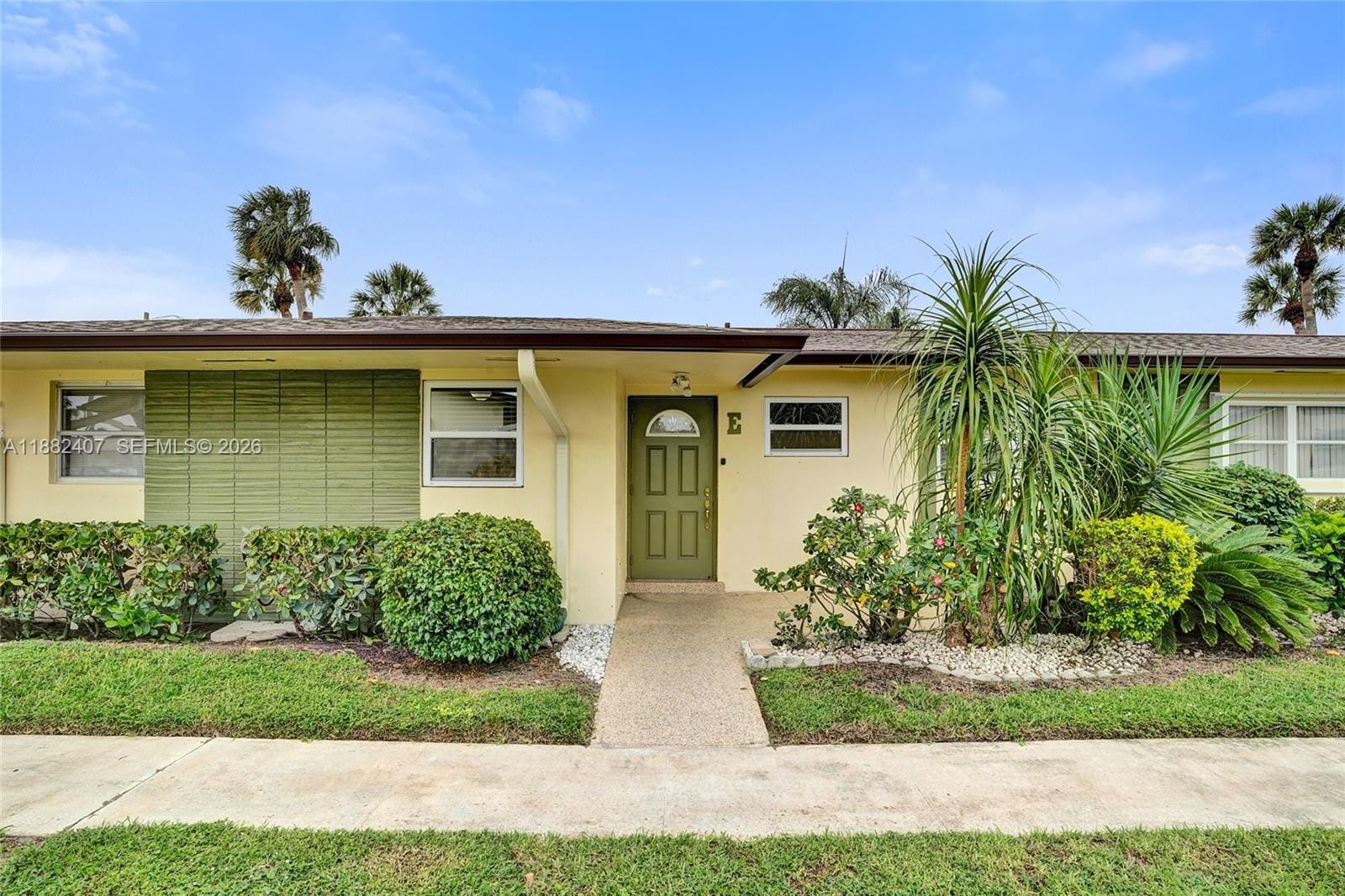 2921 W Crosley Dr W E E, West Palm Beach, FL 33415 photo 6