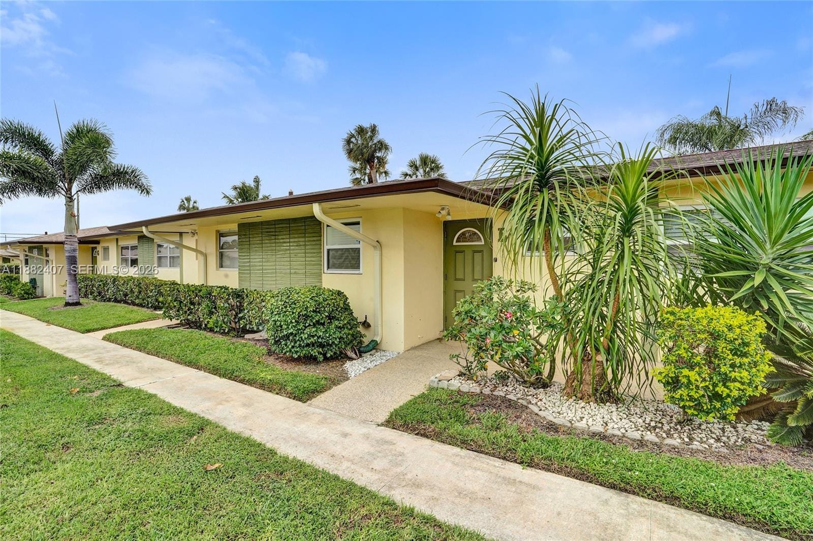 2921 W Crosley Dr W E E, West Palm Beach, FL 33415 photo 7