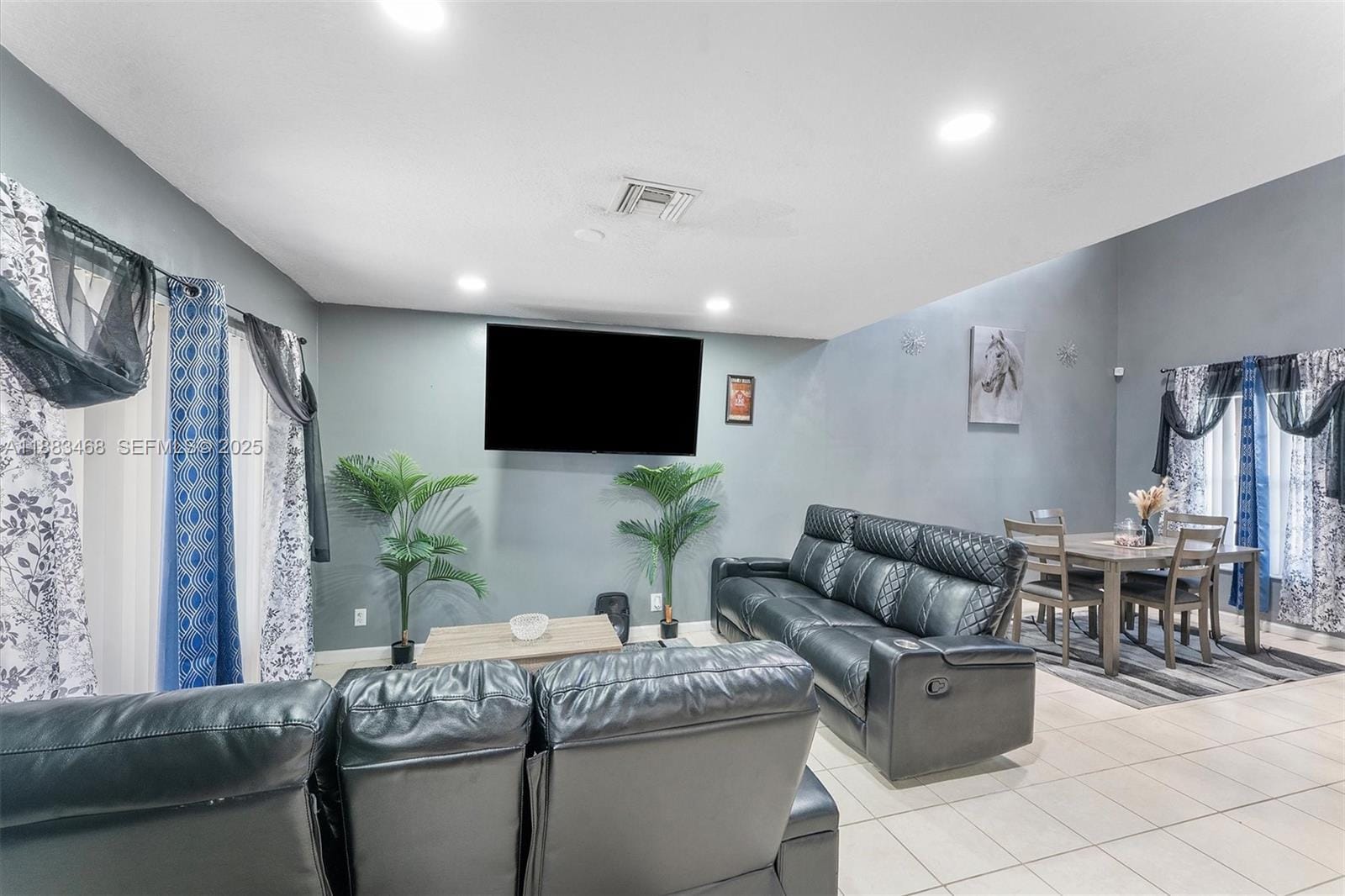 649 Latona Avenue — photo 2