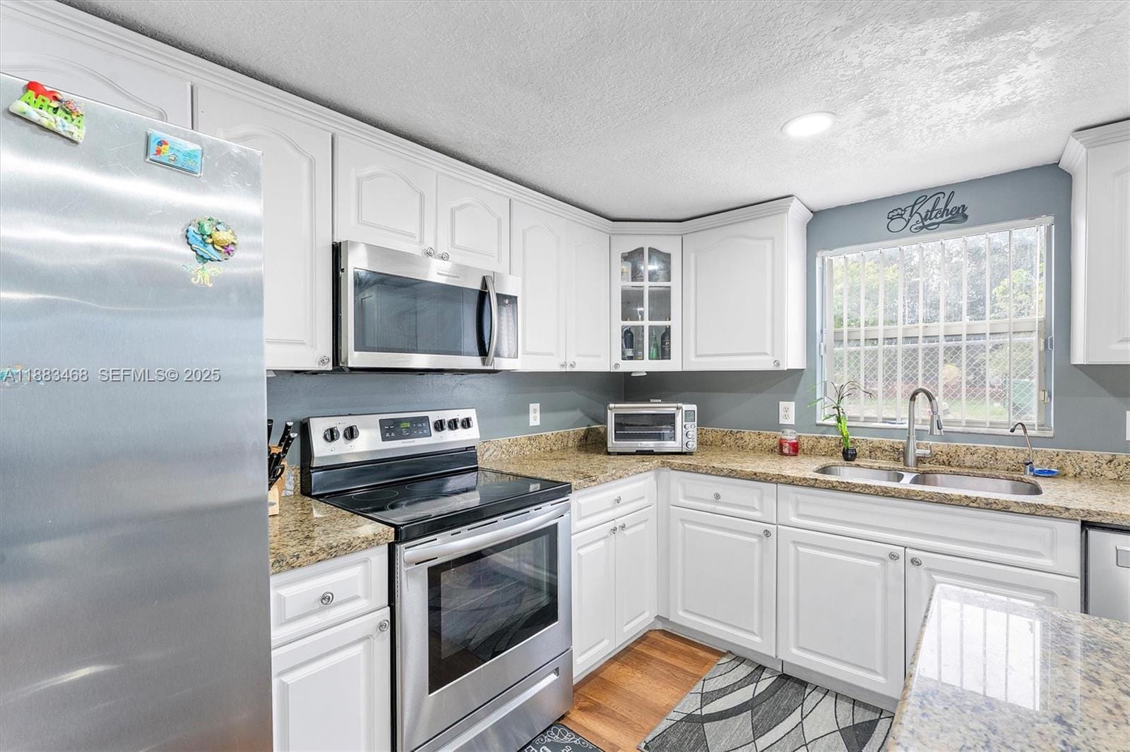 649 Latona Avenue — photo 12