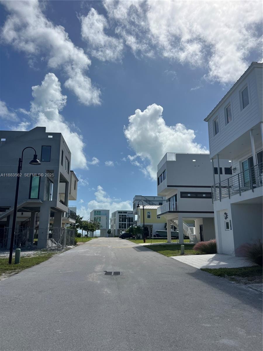 94825 Overseas Highway — photo 9