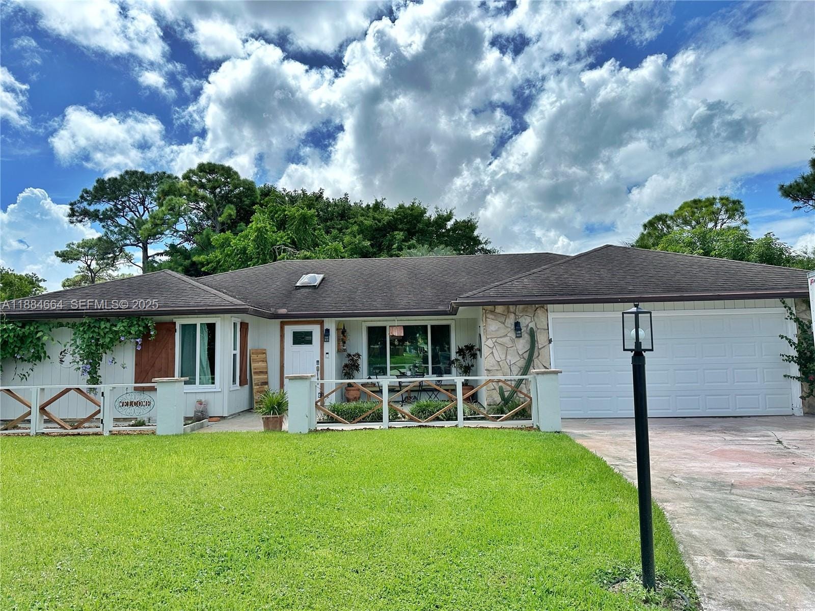 5425 Woods West Drive, Lake Worth, FL 33463