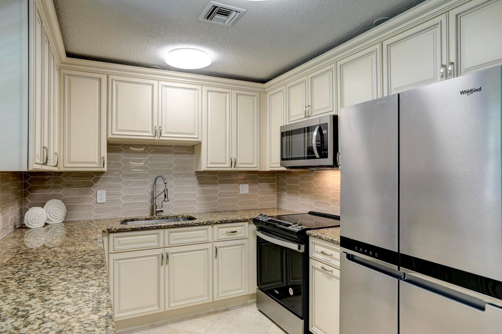 725 Jordan Avenue, Sebastian, FL 32958 photo 16