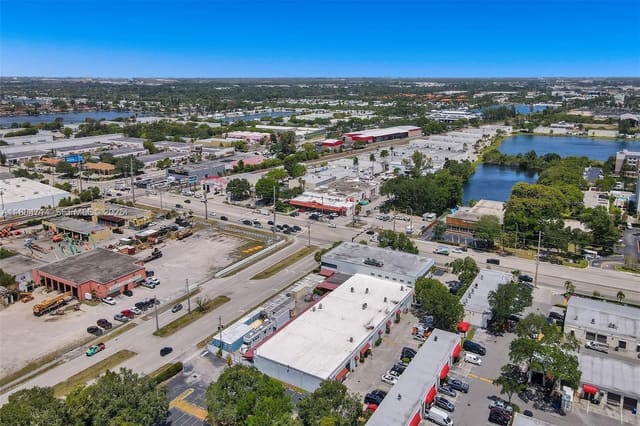 2870 Stirling Road, Hollywood, FL 33020