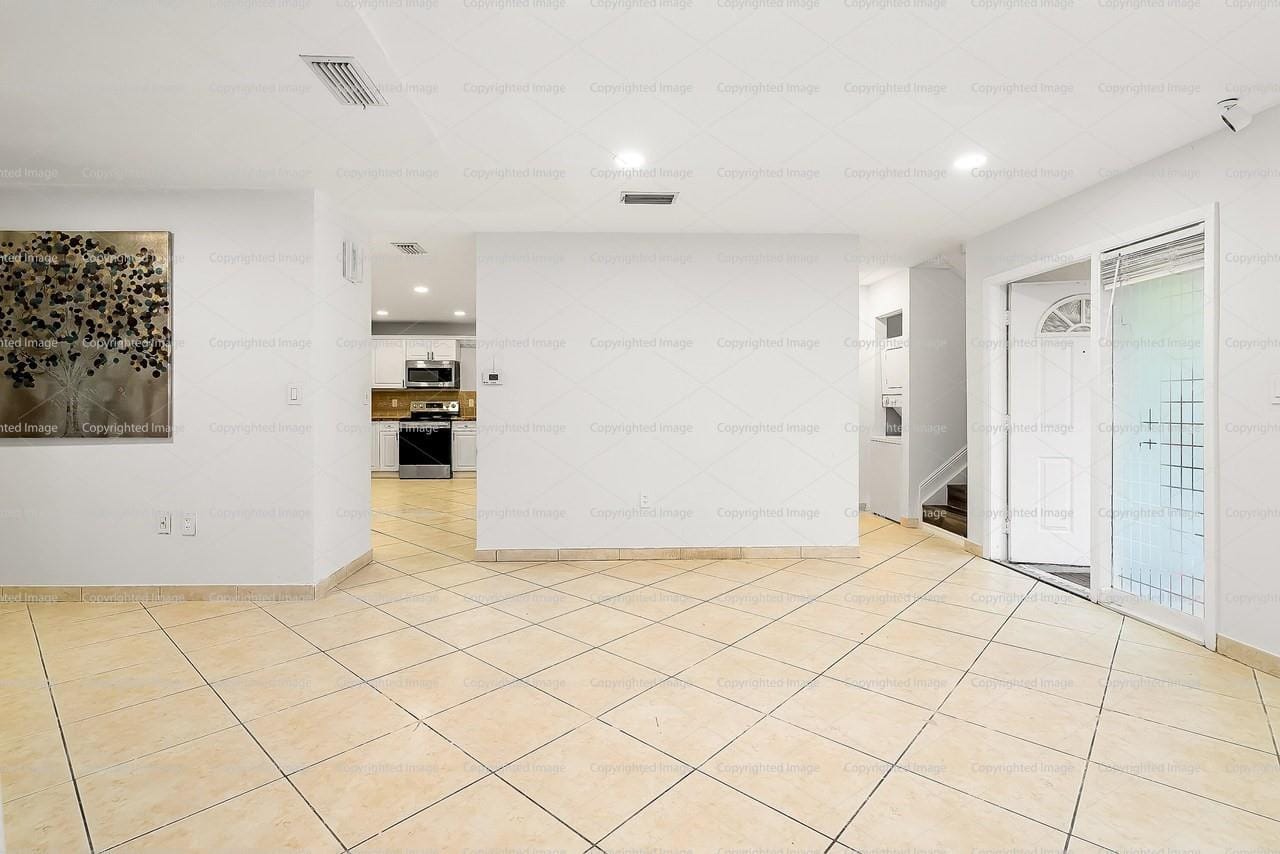 10225 57 Terrace, Doral, FL 33178 photo 6