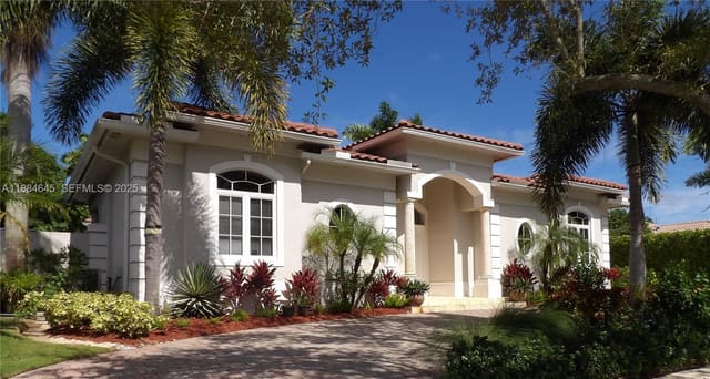 3710 Embassy Drive, West Palm Beach, FL 33401
