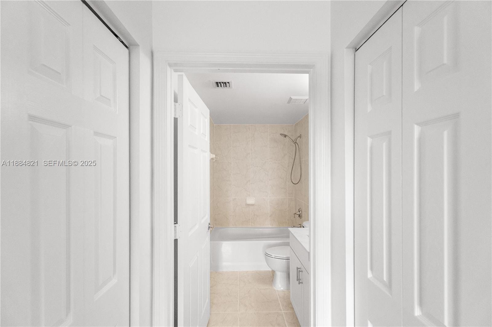 6851 SW 44th Street 309 — photo 9