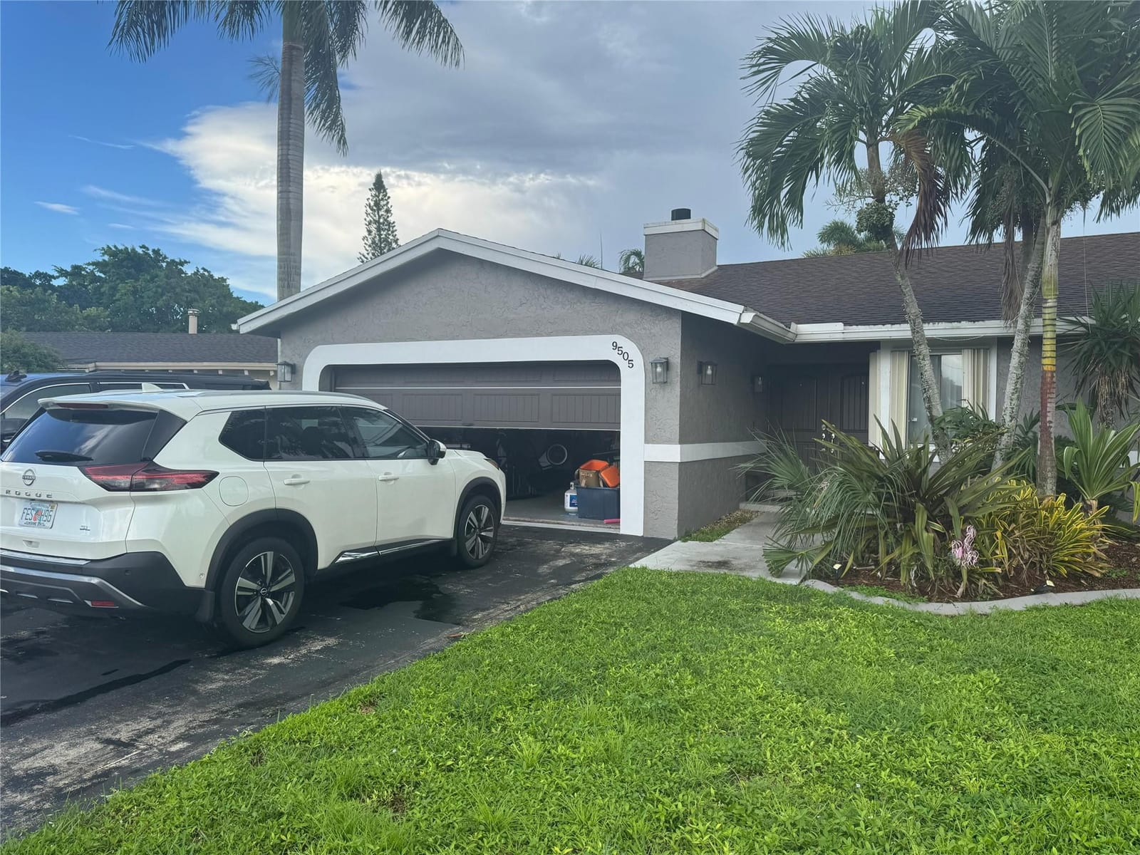 9505 NW 46th Street, Sunrise, FL 33351
