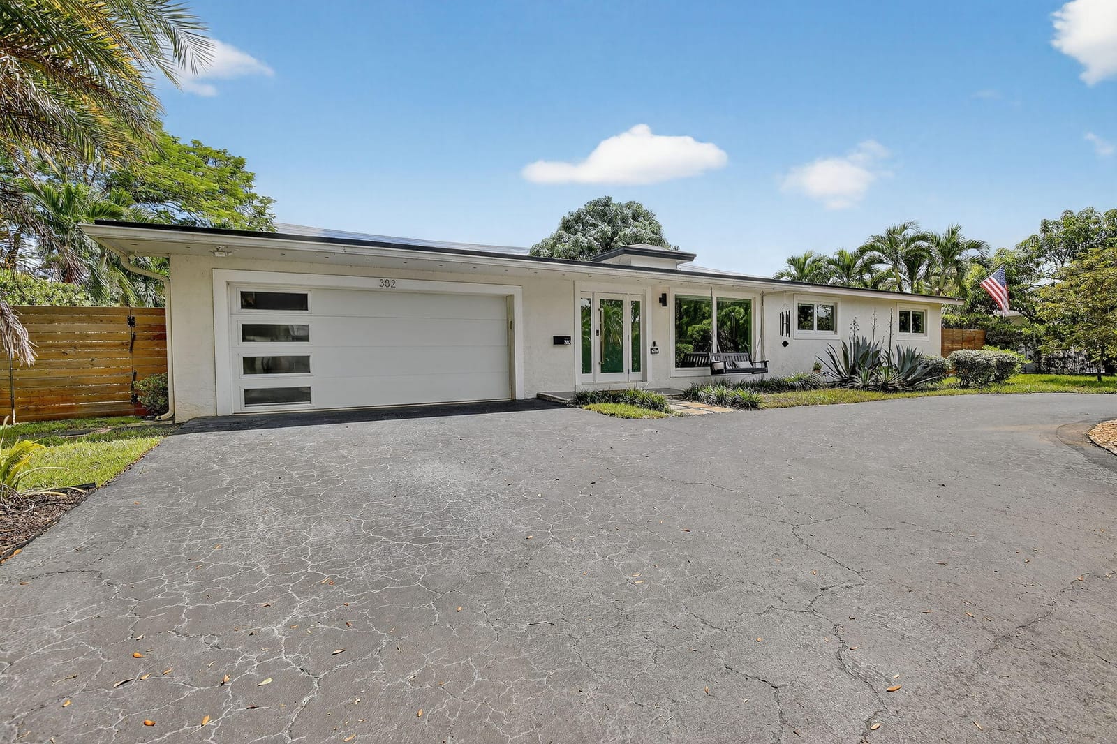 382 S Fig Tree Lane, Plantation, FL 33317 photo 3