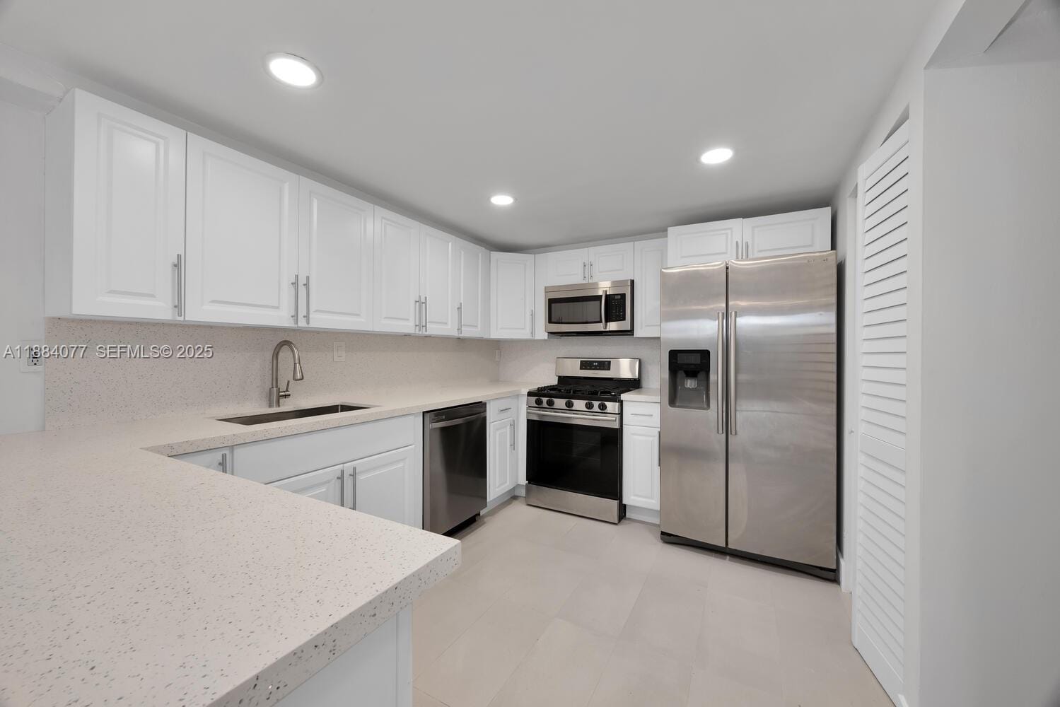 11500 SW 64th Street H — photo 11