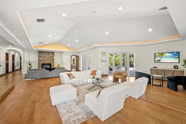 17801 SW 50th Street, Southwest Ranches, FL 33331