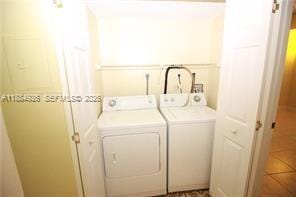 1233 SW 46th Avenue 603, Pompano Beach, FL 33069 photo 4