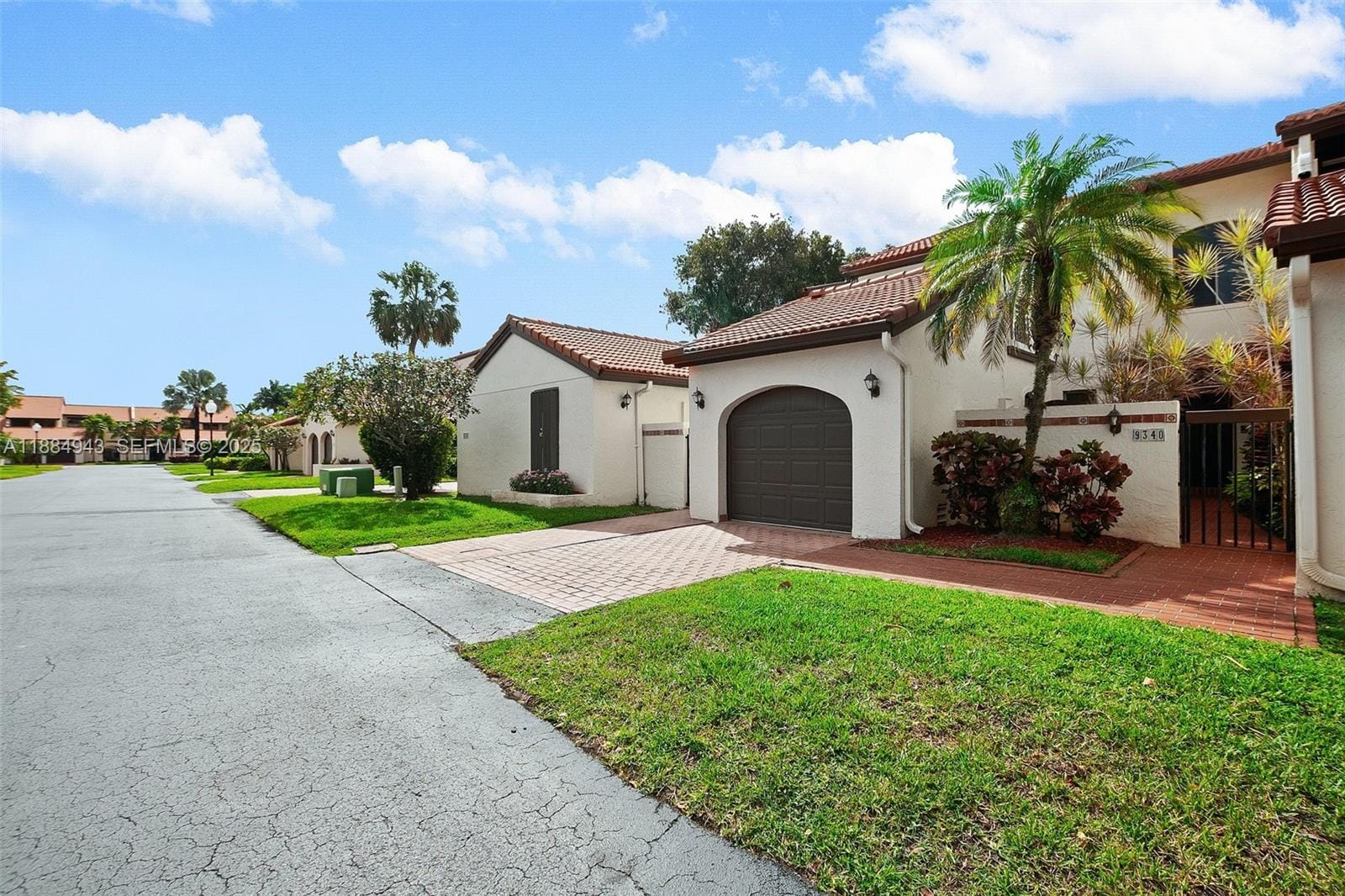 9340 NW 48th Doral Terrace — photo 3