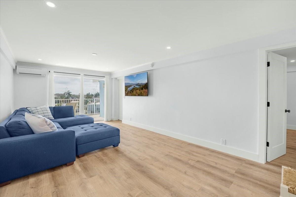 1501 SE 15th Court 402 — photo 7