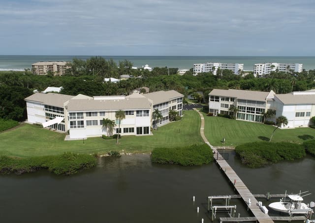 2370 NE Ocean Boulevard C305, Stuart, FL 34996