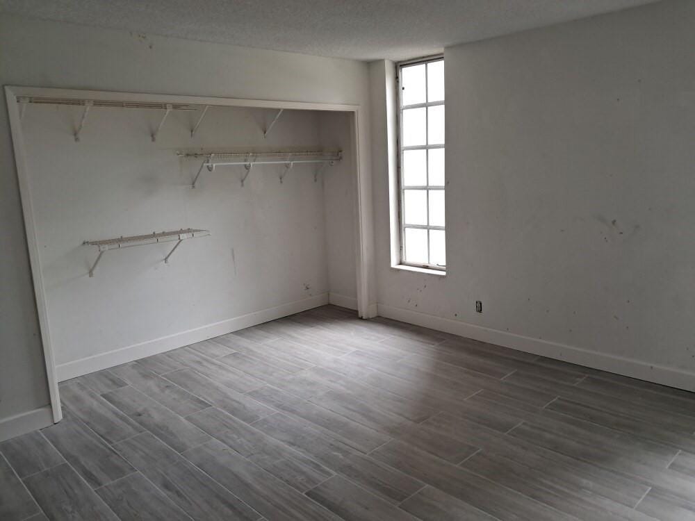 3051 S Palm Aire Drive 110 — photo 6