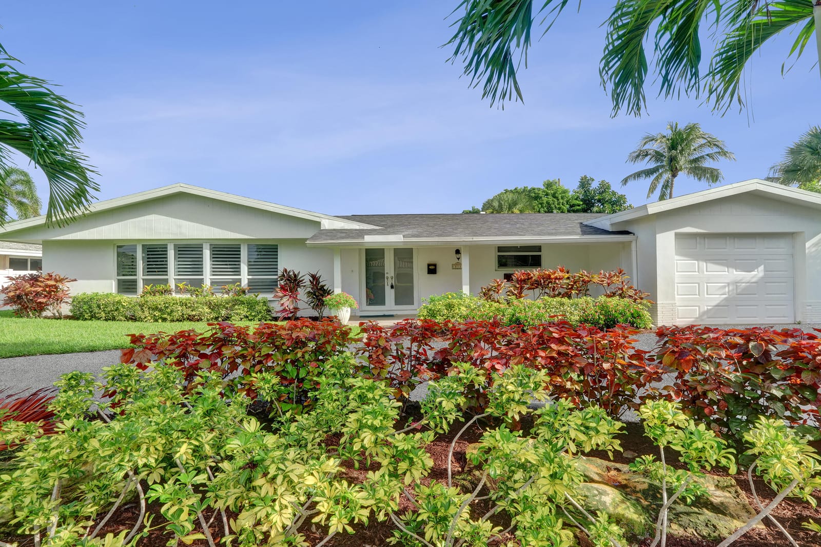 811 W Royal Palm Road, Boca Raton, FL 33486