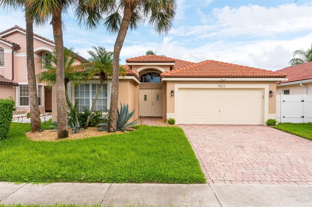 9523 Fox Trot Lane, sold in Symphony Bay, Boca Raton, FL