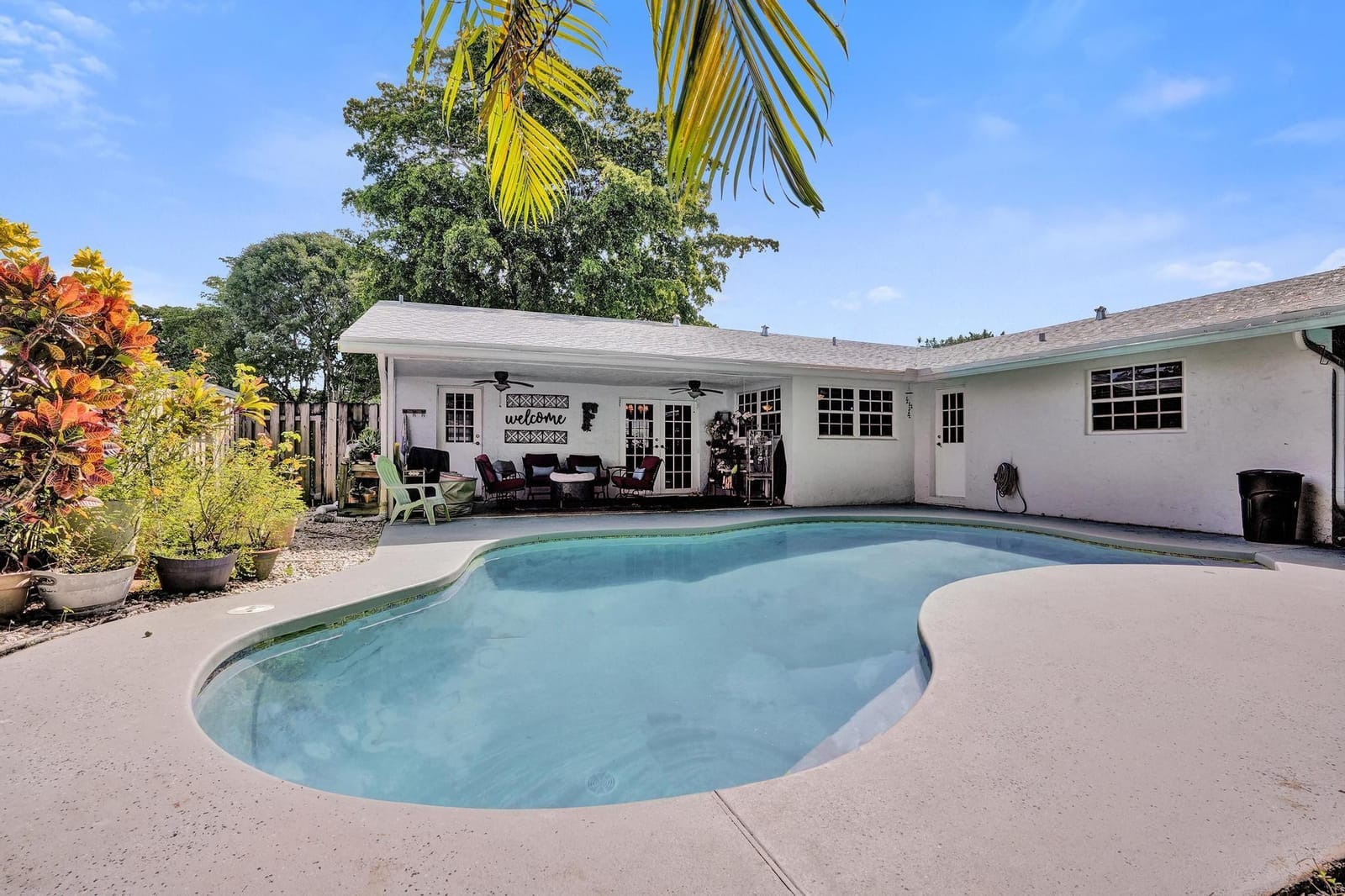 601 NW 76th Terrace, Plantation, FL 33324 photo 2