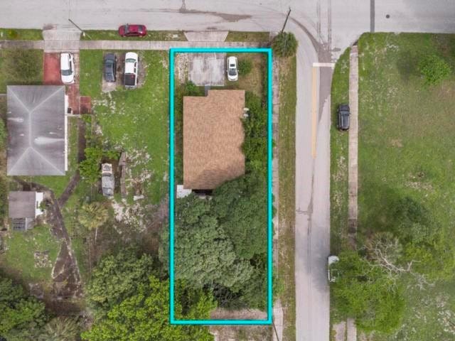 108 SW 2nd Street, Deerfield Beach, FL 33441 photo 2