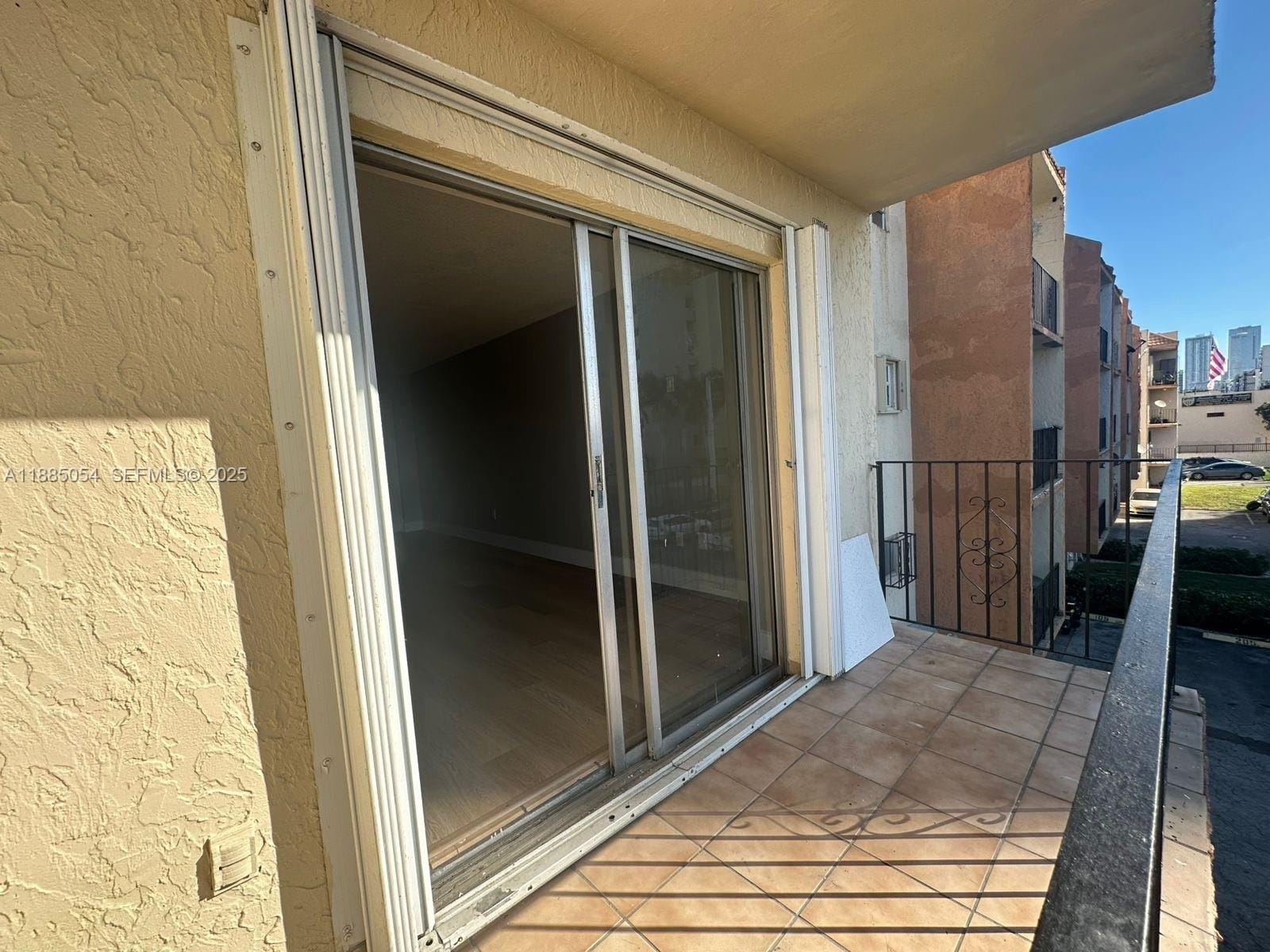 1051 SW 1st Street 303, Miami, FL 33130 photo 18