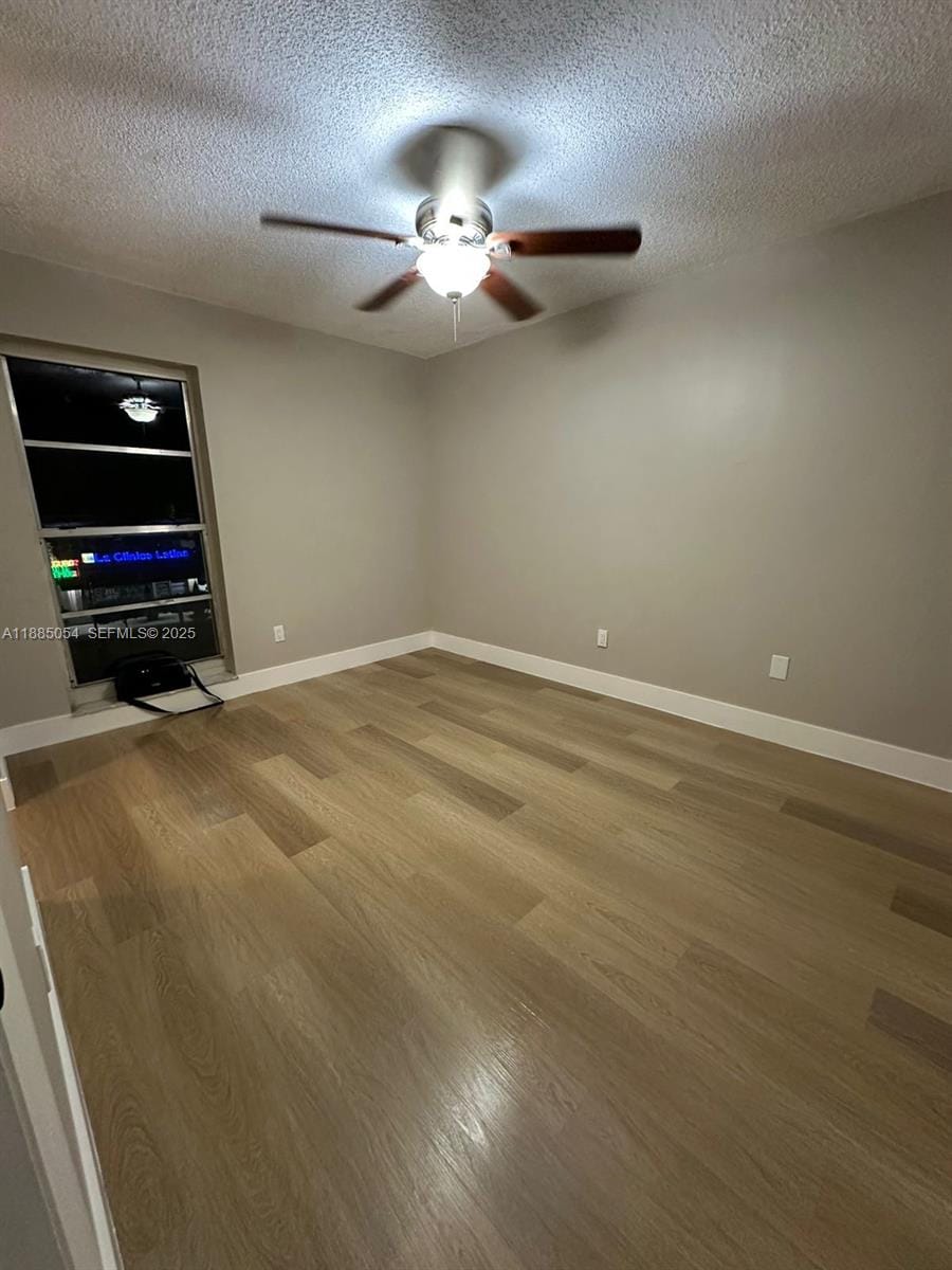1051 SW 1st Street 303, Miami, FL 33130 photo 20