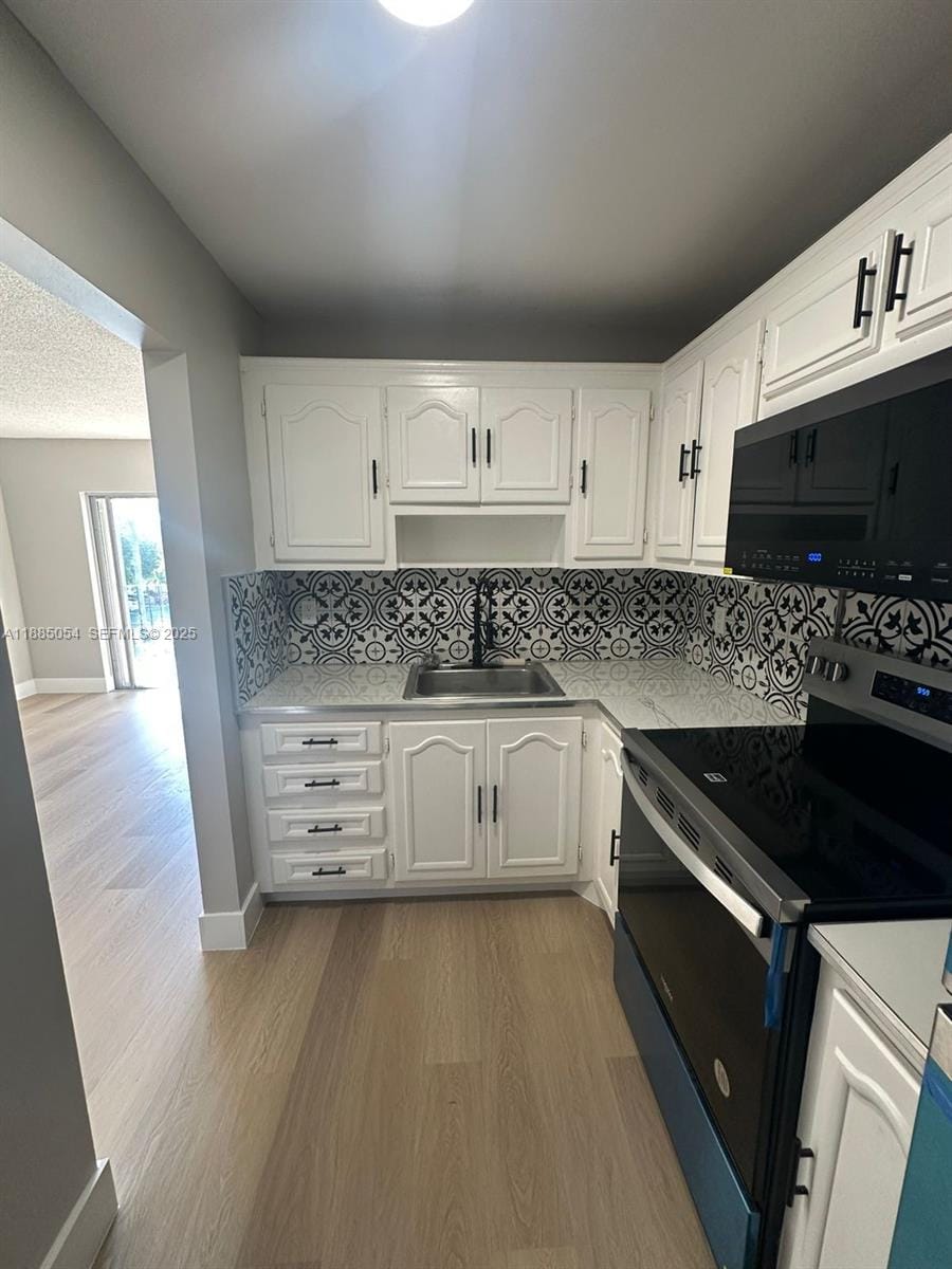 1051 SW 1st Street 303 — photo 8