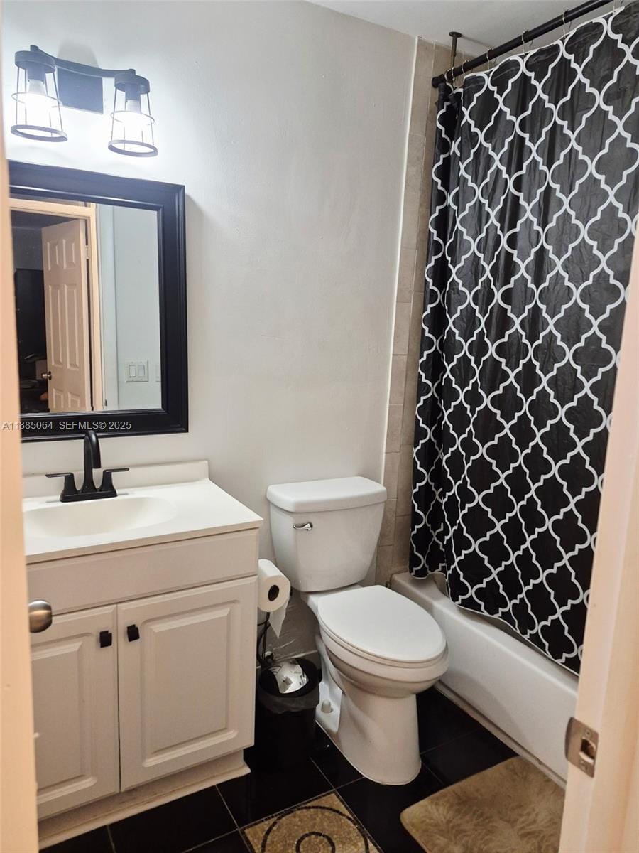 2740 NW 47th Lane 2704, Lauderdale Lakes, FL 33313 photo 8