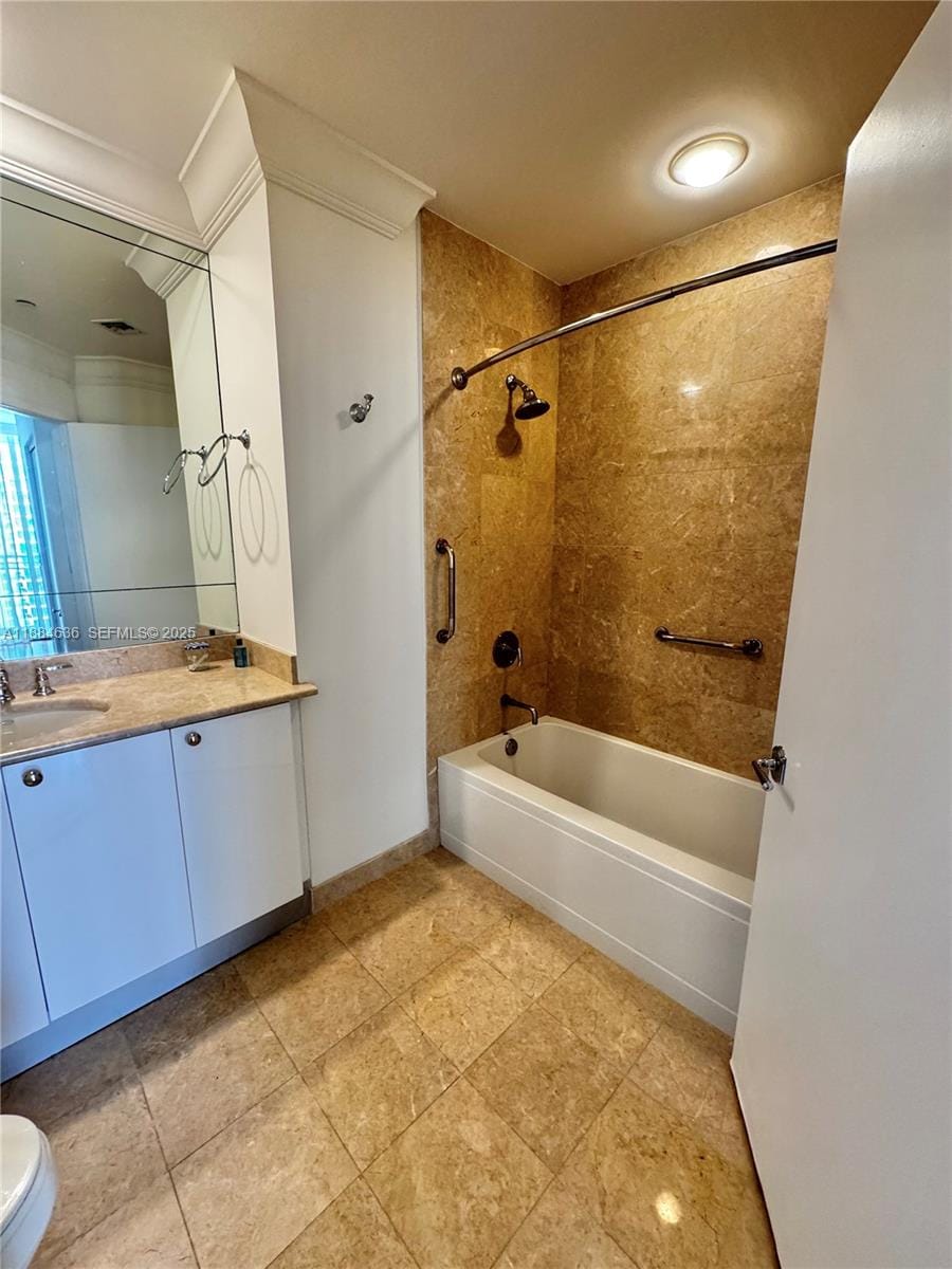 901 Brickell Key Boulevard 3605, Miami, FL 33131 photo 14