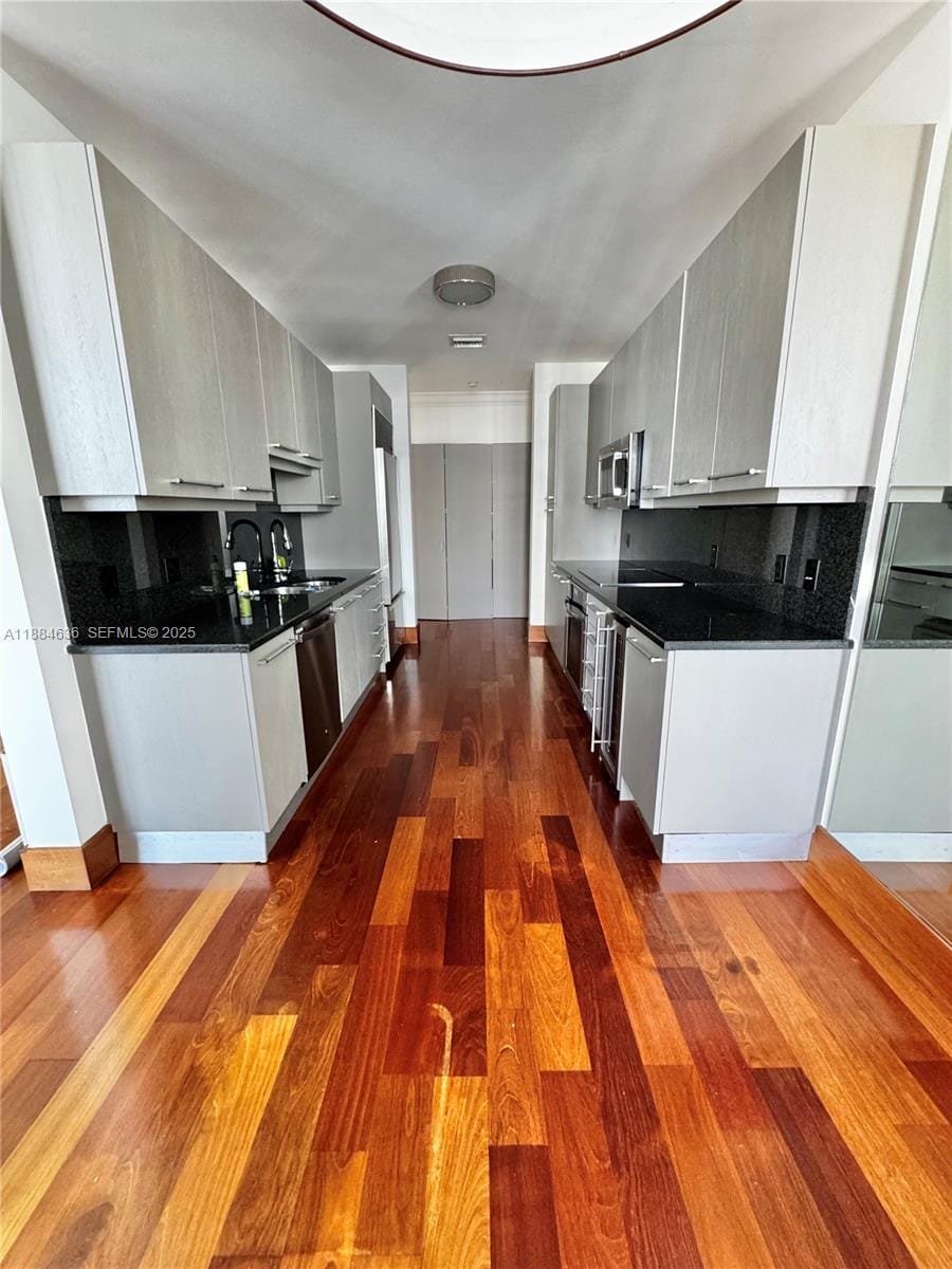 901 Brickell Key Boulevard 3605, Miami, FL 33131 photo 16