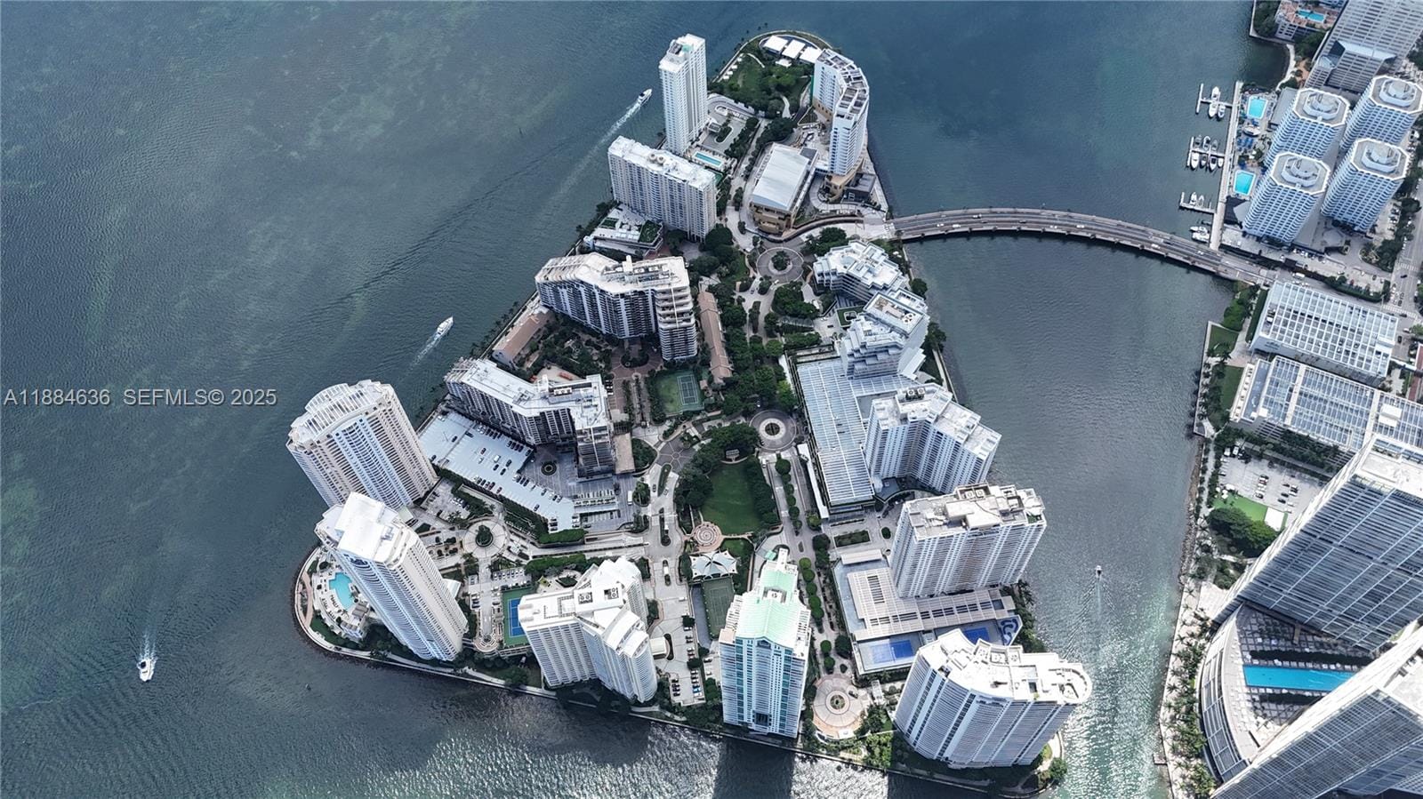 901 Brickell Key Boulevard 3605, Miami, FL 33131 photo 3