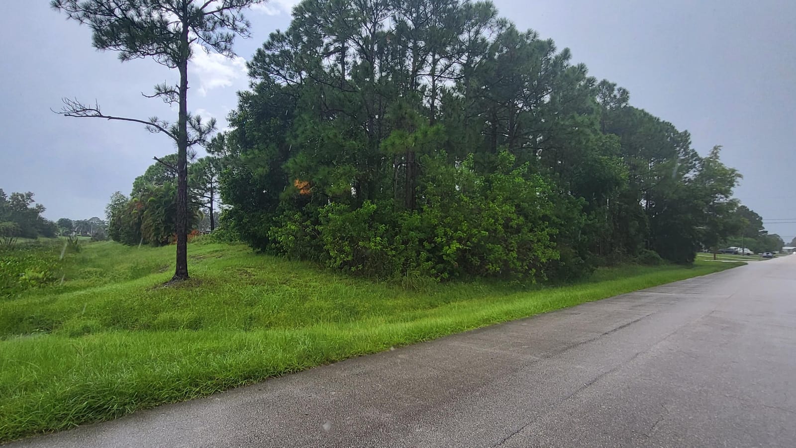 5928 NW Wesley Road, Port St. Lucie, FL 34986