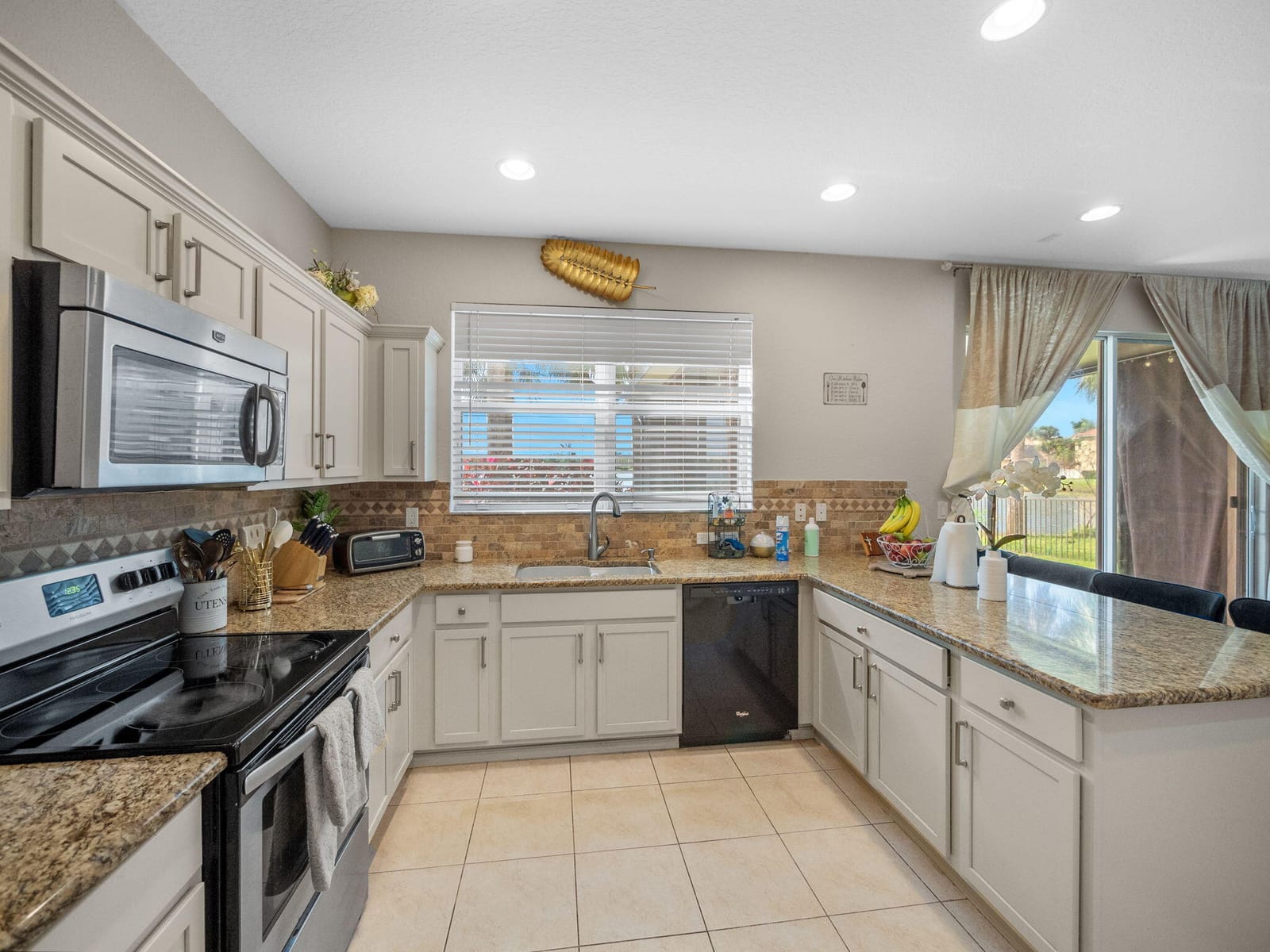 973 NW Leonardo Circle, Port St. Lucie, FL 34986 photo 8