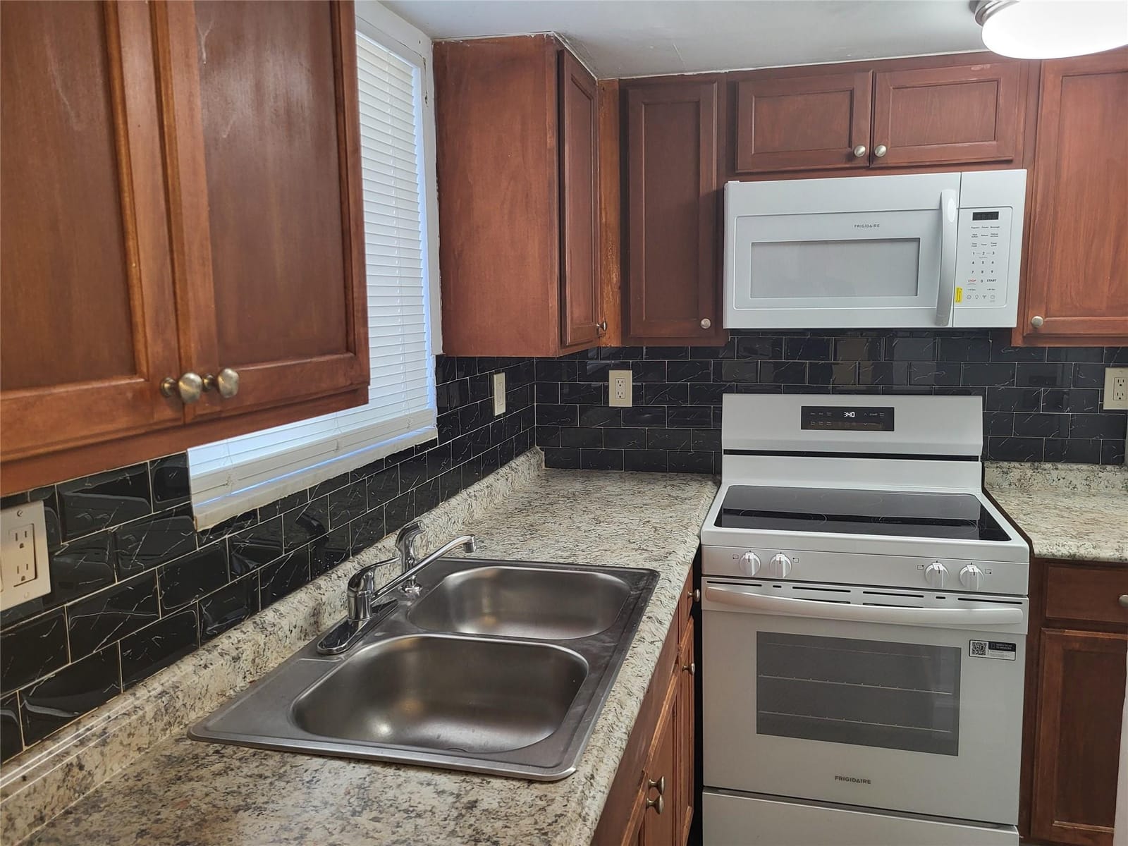 1501 Crescent Circle E43 — photo 2