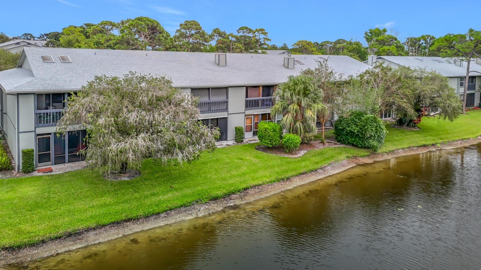 8259 SE Croft Circle L-7, Hobe Sound, FL 33455