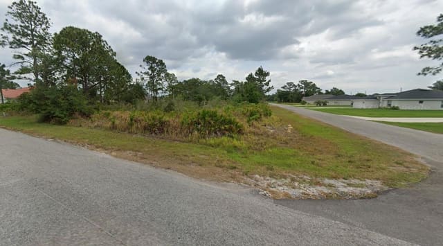 5500 Castania Drive, sold in Sun N Lake, Sebring, FL