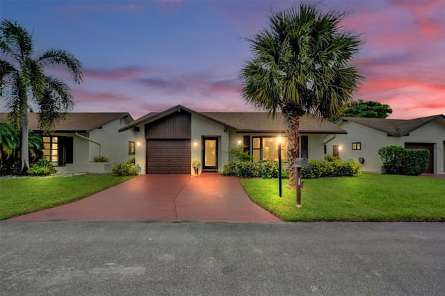 1570 SW 22nd Way, sold in The Meadows Of Crystal Lake, Deerfield Beach, FL