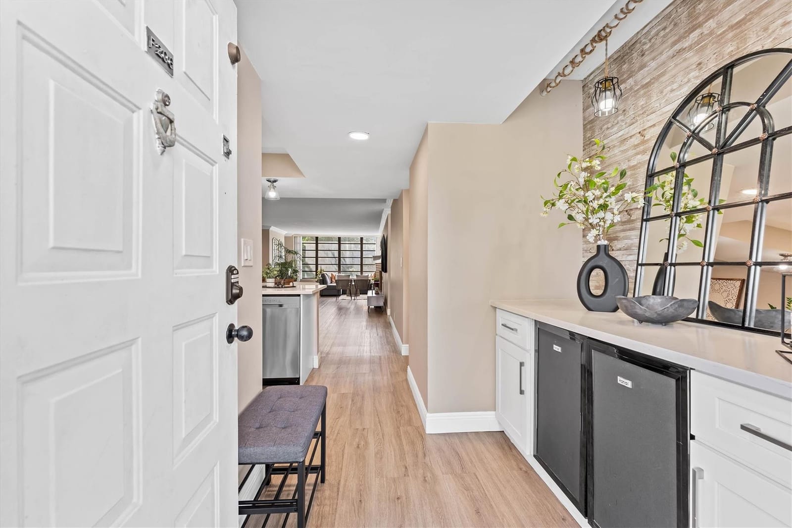 4132 S Carambola Circle F206 — photo 2